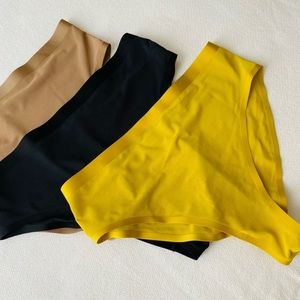 CUUP Set of 3 Highwaist Bottoms in Mesh